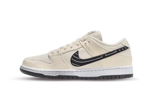 Nike SB Dunk Low x Albino & Preto Side Shoe