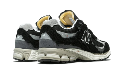 New Balance 2002R Protection Pack Black